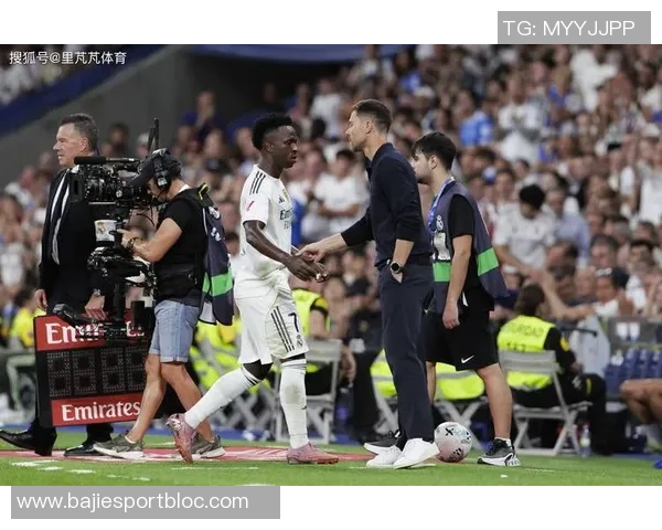 哈维阿隆索执教七月黯然离开伯纳乌背后的原因解析